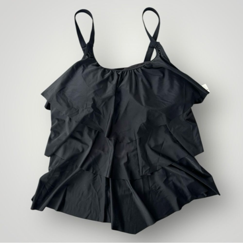 🎉5 for $40 🎉Hanna Nikole Swimsuit Top Women Size 20W Black